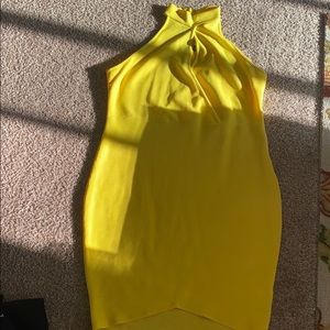 Form fitting key hole knee length dress